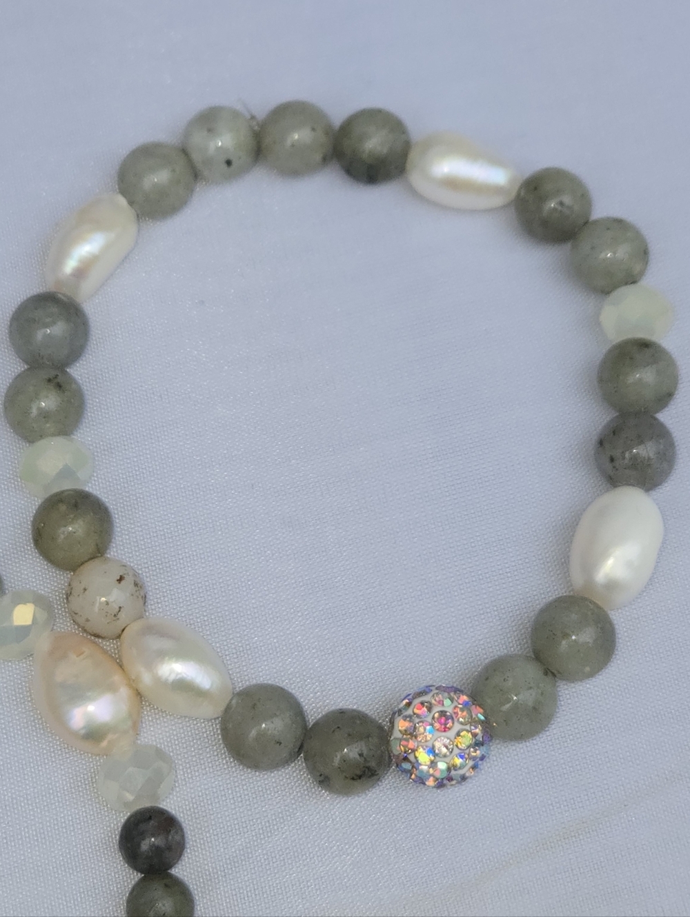 Labradorite & Freshwater Pearl Bracelet | 8mm Beads | Ethereal